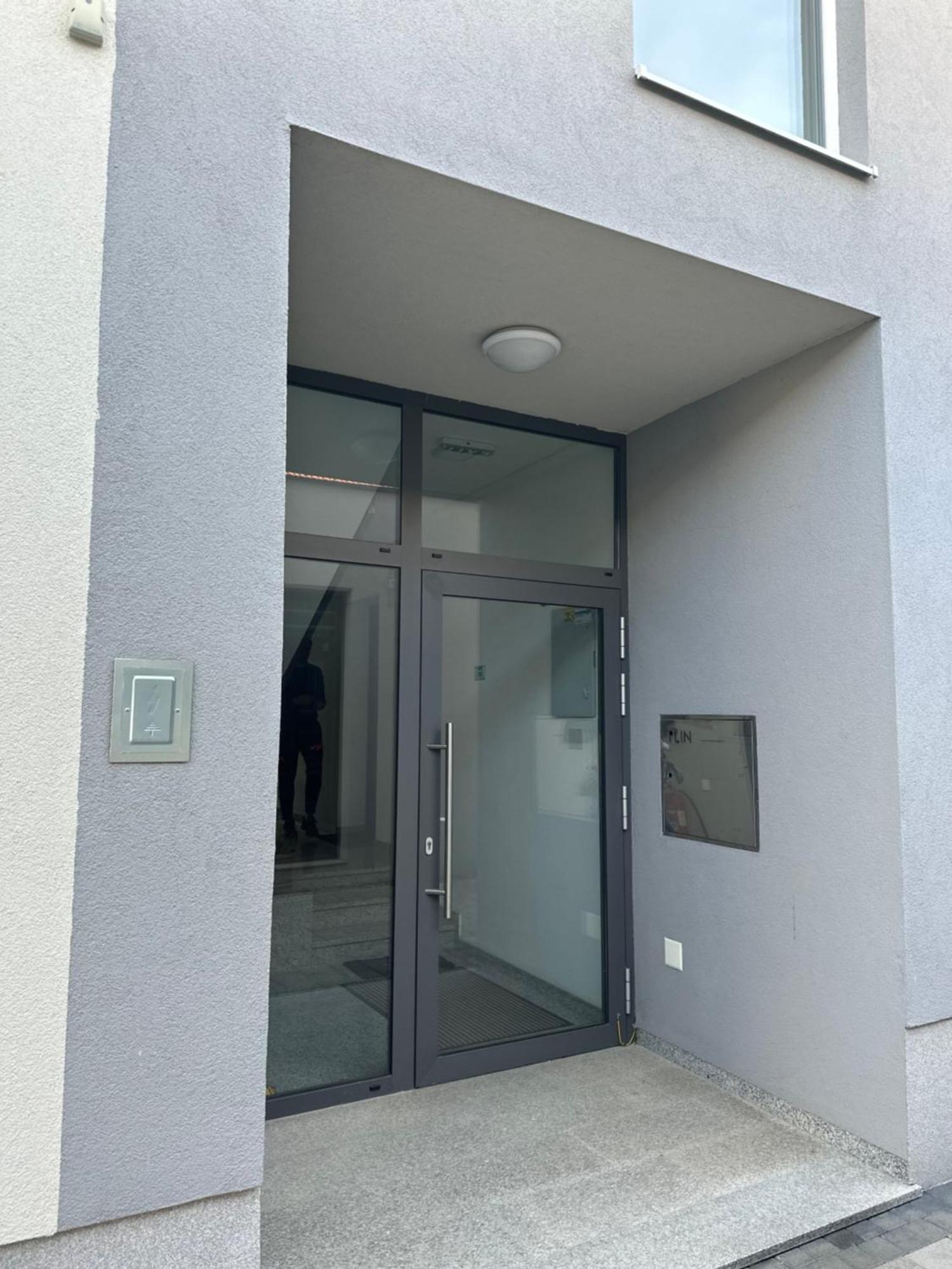 Apartman “Manhattan” Križevci Exterior foto